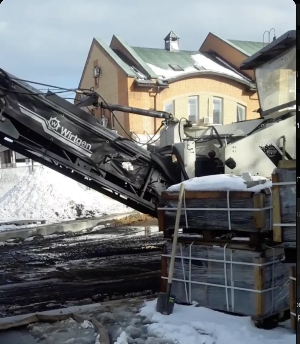 Конвейер Wirtgen в работе